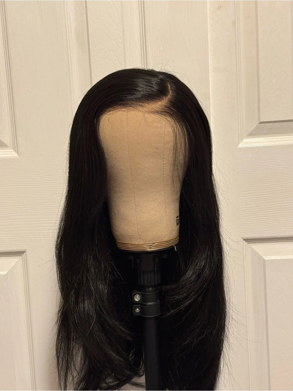 Black Straight Lace Front Wig – Natural Shine